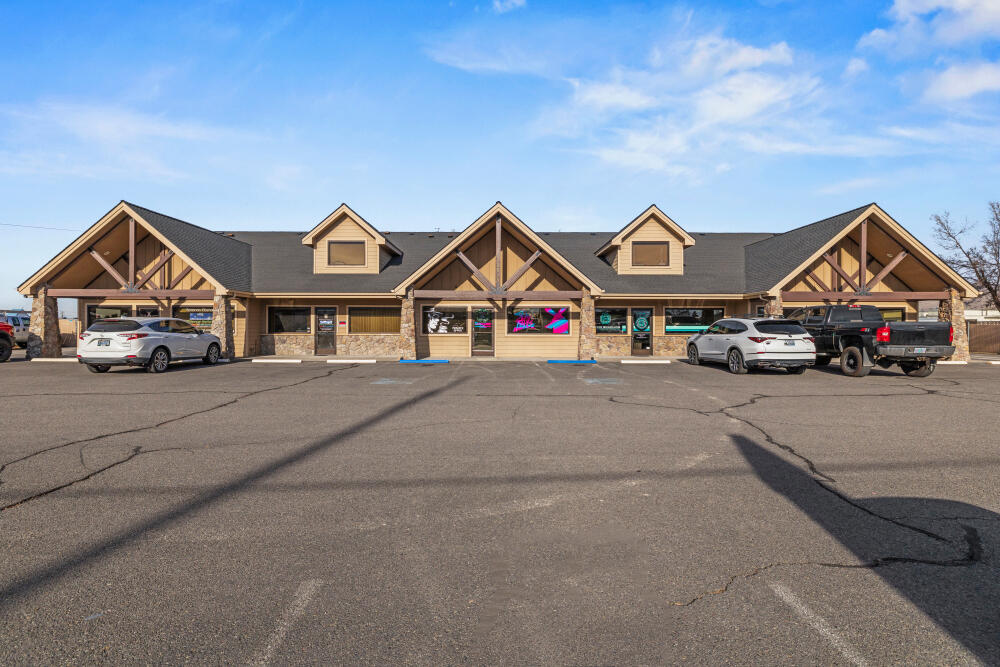 Well located flex building with great curb appeal. Fully leased with excellent history and mostly long-term tenants. Building is designed with front office/showroom areas and rear high ceiling warehouses/shop areas with roll up doors. Generous paved parking in the front of the building. Shared fenced gated yard behind the building. Building is just off of one of Klamath Falls busiest streets which leads to Crater Lake Klamath Regional Airport just 3 miles away. Walmart is 1/4 mile away. Gross rents of $94,471 for a 6.5% cap rate. Financial details available upon request. Interior photos are pre-move-in.