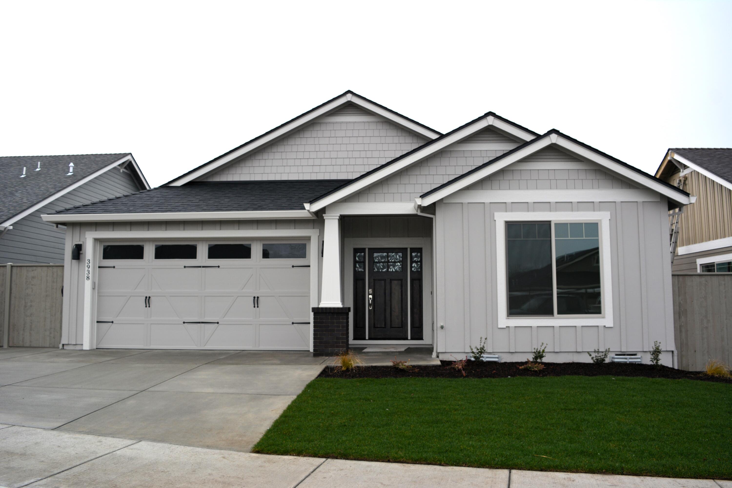 Sold Only.  New construction built by Mahar Homes, Inc.  Located in our Middlefork Creek development off of Stanford and Coal Mine Road.  Earth Advantage Certified.  Landscaping and fencing are included.  The listing agent is related to the seller.