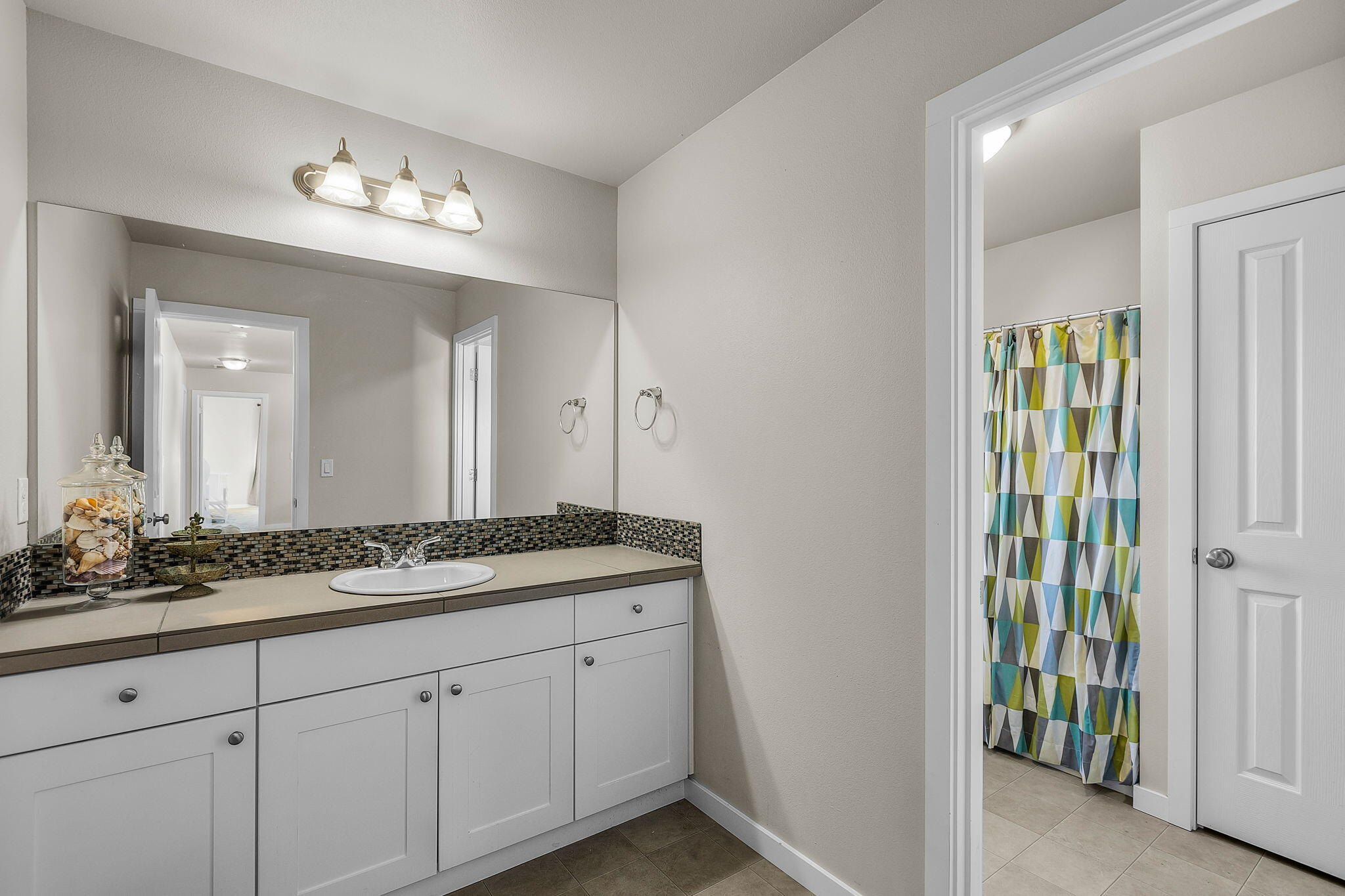 Reed Pointe - Residential