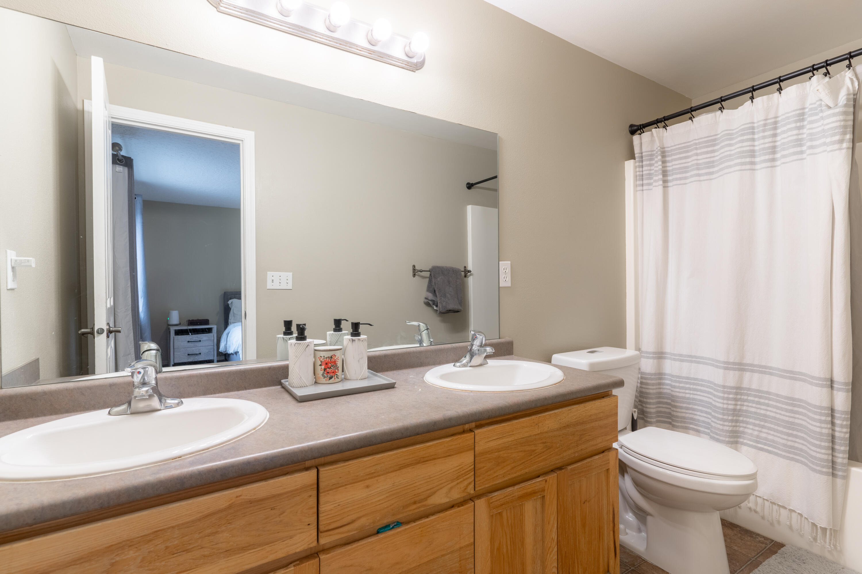 Huntington Meadows - Residential