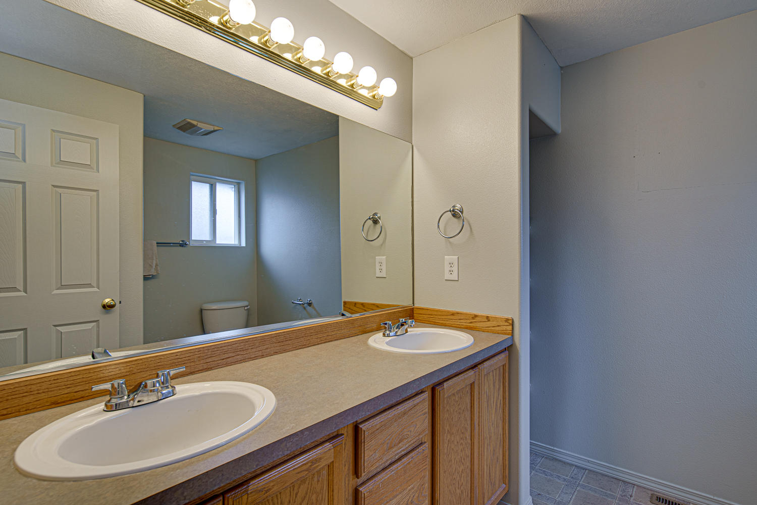 Coho Run - Residential Income