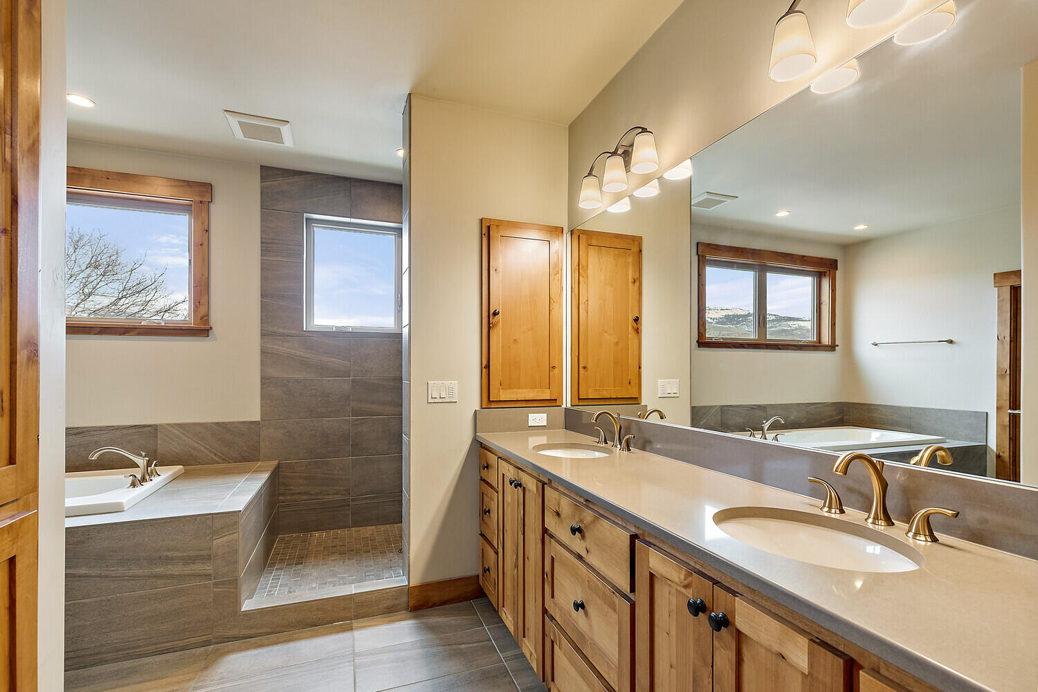 Oaks Of Ashland, The - Residential