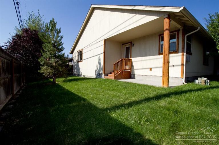 Paulina Peaks - Residential