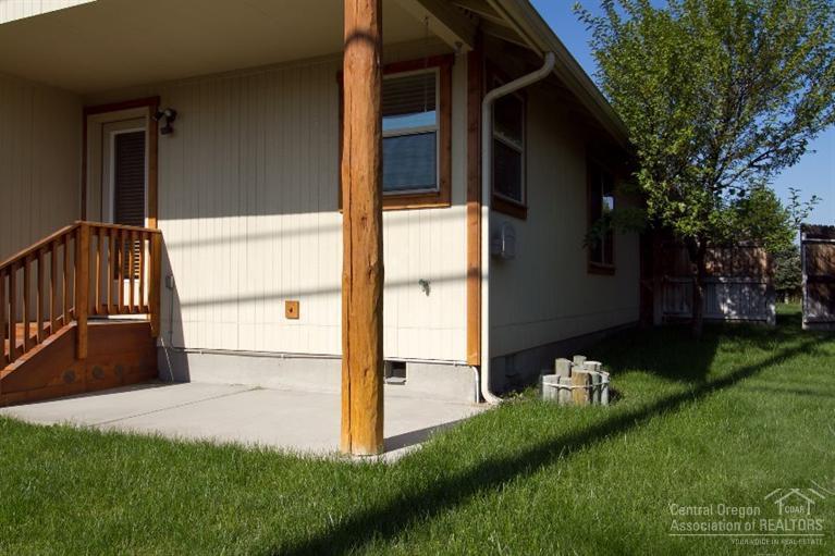 Paulina Peaks - Residential
