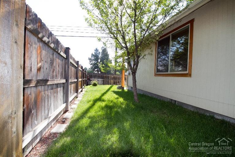 Paulina Peaks - Residential