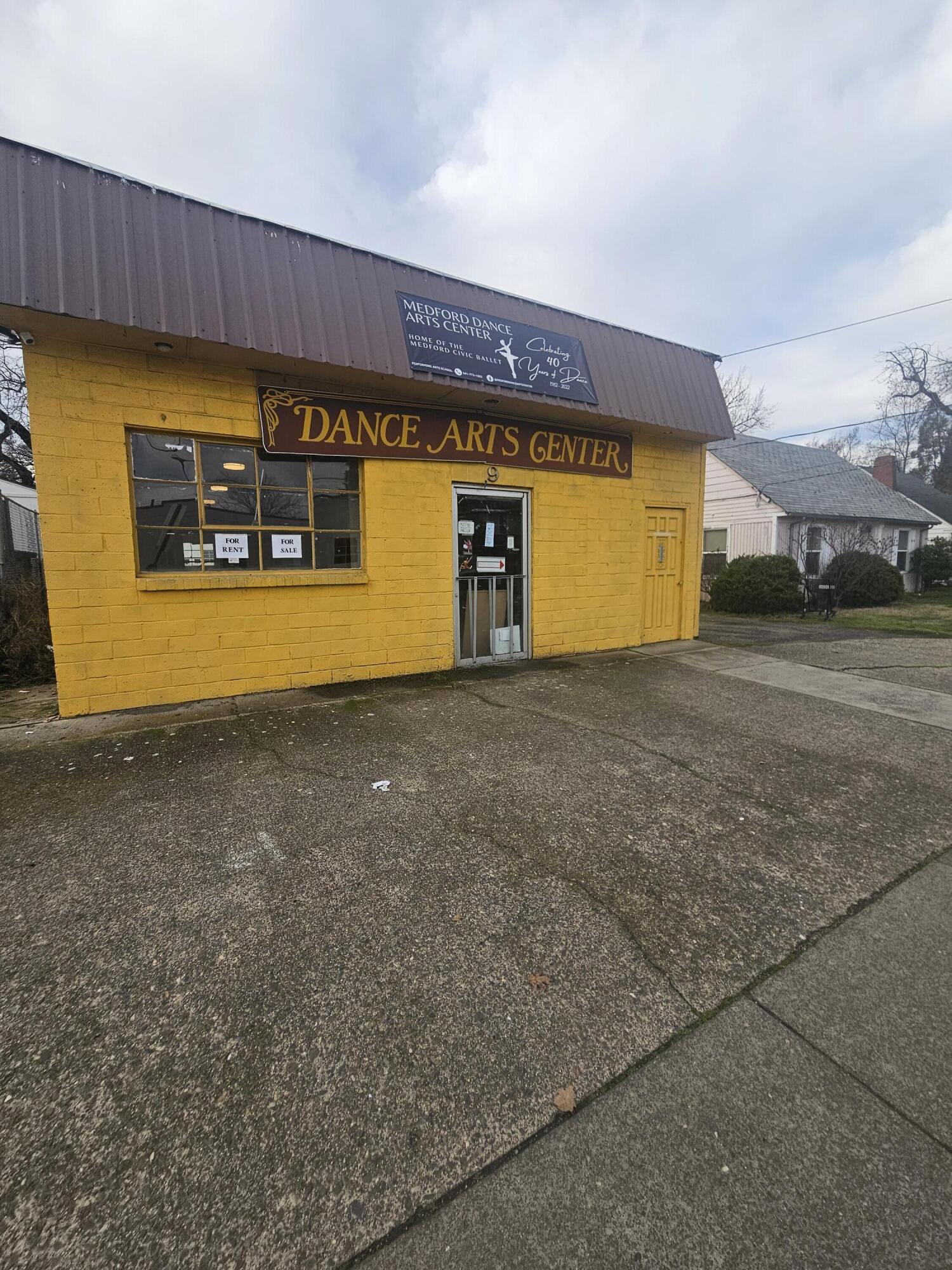 Property located in the future Creekside Quarters Development. Two buildings, two tax lots, one great price. 9 and 13 Hawthorne. Consisting of one large 2087 SqFt commercial building (previously used as a dance studio/retail store) and a 1188 SqFt 2 bed 1 bath house that is also on a commercially zoned lot. Each lot is .11 of an acre. Properties are located next to Forage Coffee, down the street from the Medford Center in the hub of downtown Medford. This area is centrally located and well trafficked.  The house is vacant and ready to go for a tenant or the new owner. Listing Agent must be present for all showings. Please do not contact Seller directly. Buyer to do their own due diligence regarding condition and possible uses for the property. * Seller will not accept any Owner Carry Terms *
