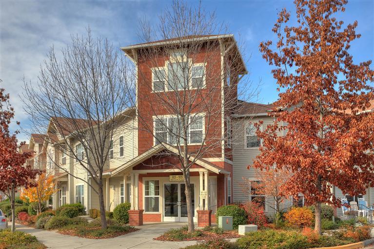 Radiant Light and wonderful space in this Beautiful, Top-Floor View Condominium Located in the Mountain Meadows Pavilion Building, offering all the amenities you would expect to find in a luxury condominium. Welcoming, open and spacious living spaces, great kitchen, pantry, cozy gas fireplace, relaxing master suite with large walk-in closet, two additional rooms for home office or guest rooms, additional full bath and laundry room. Covered carport for owner parking and additional storage. The Pavilion Bldg has a lovely enclosed courtyard with shared outdoor BBQ and water feature.