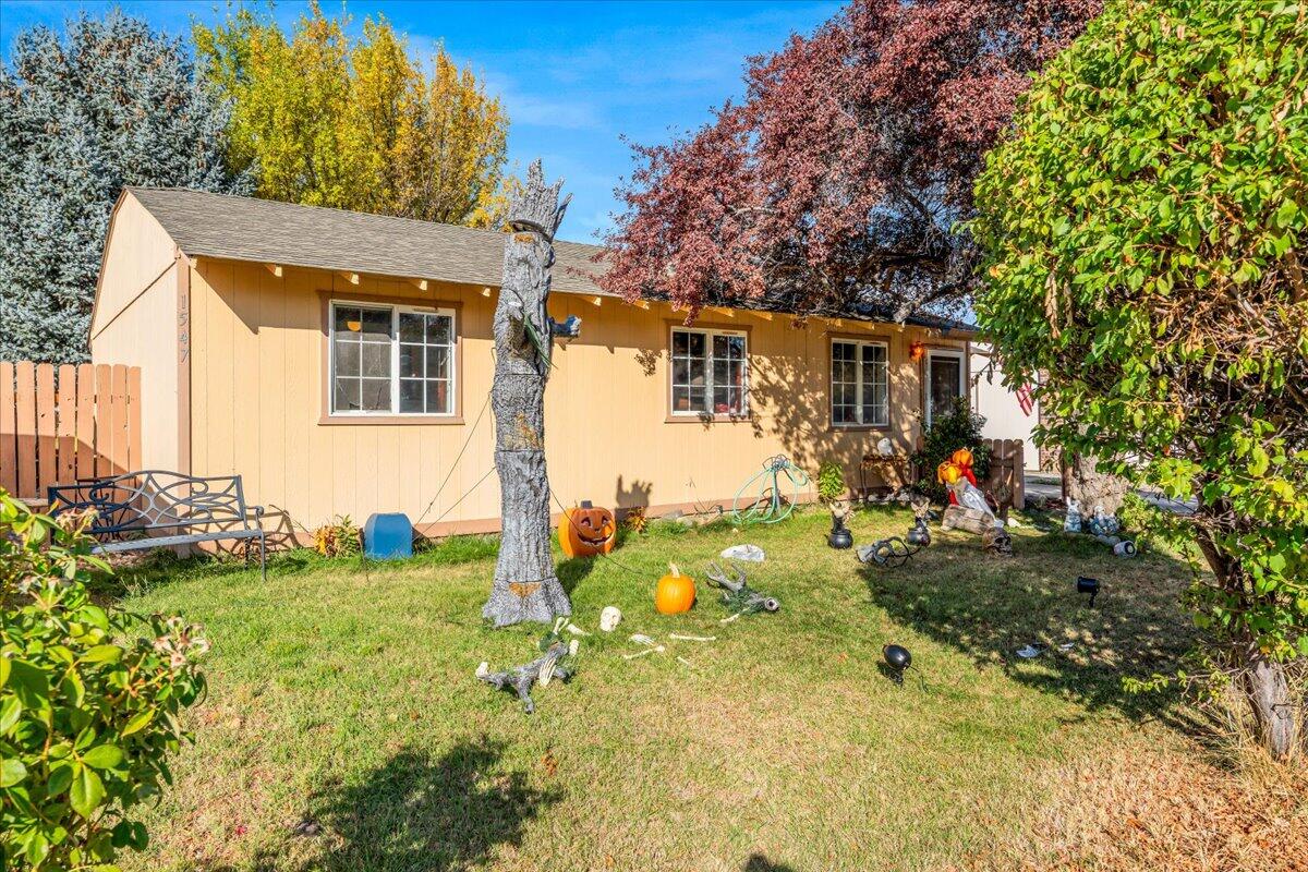 Hayden Village - Residential