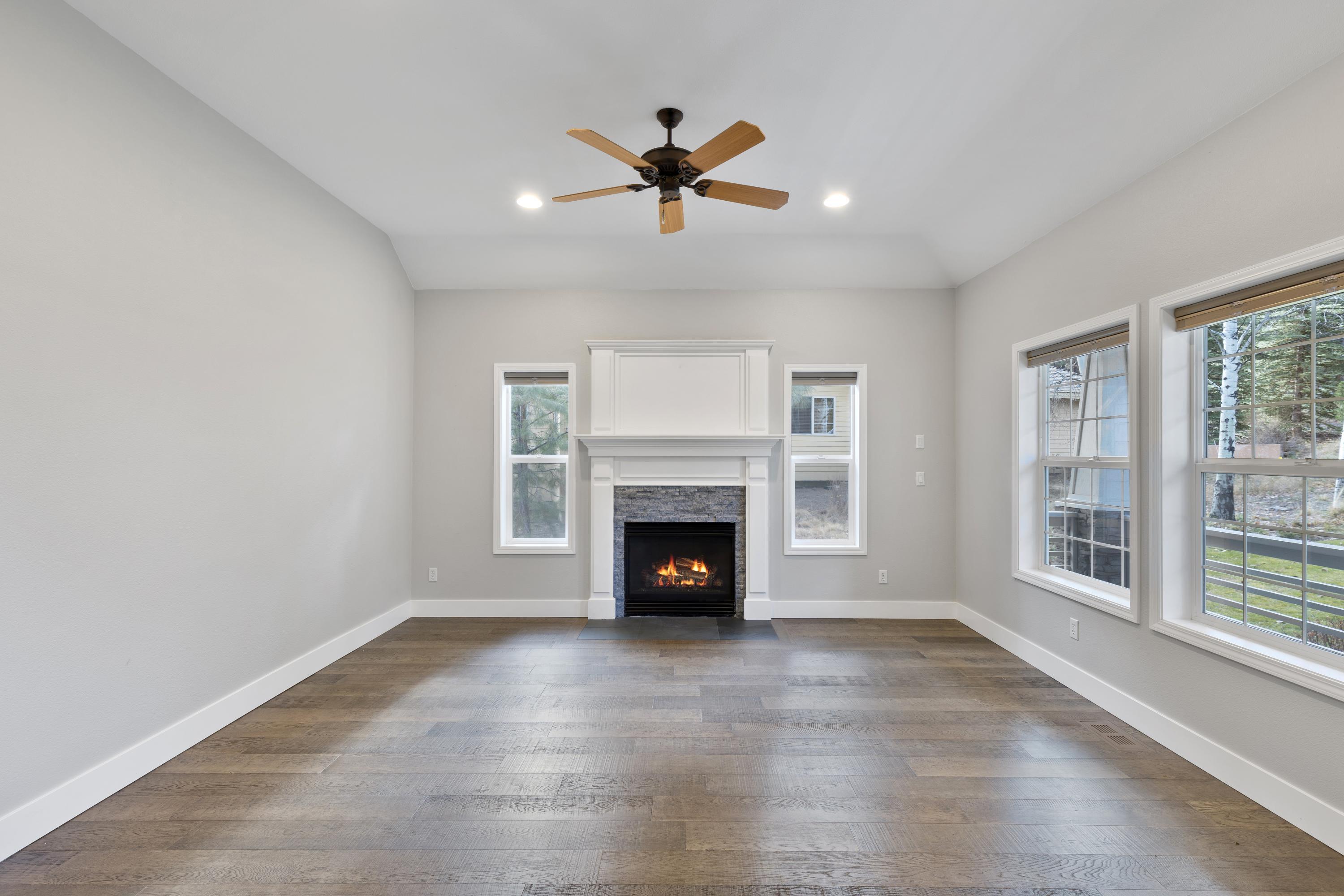 Awbrey Glen - Residential