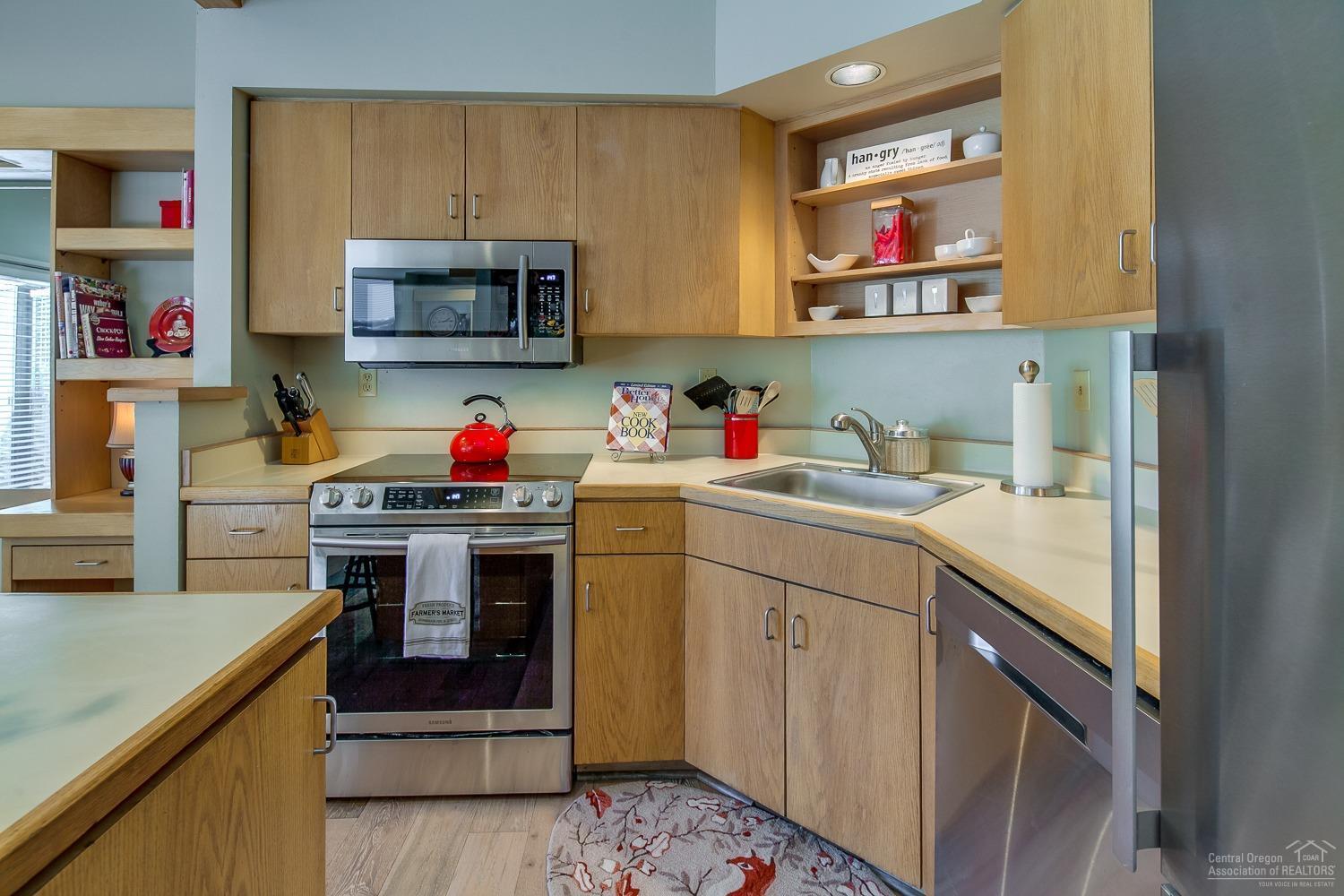 Eagle Crest - Residential