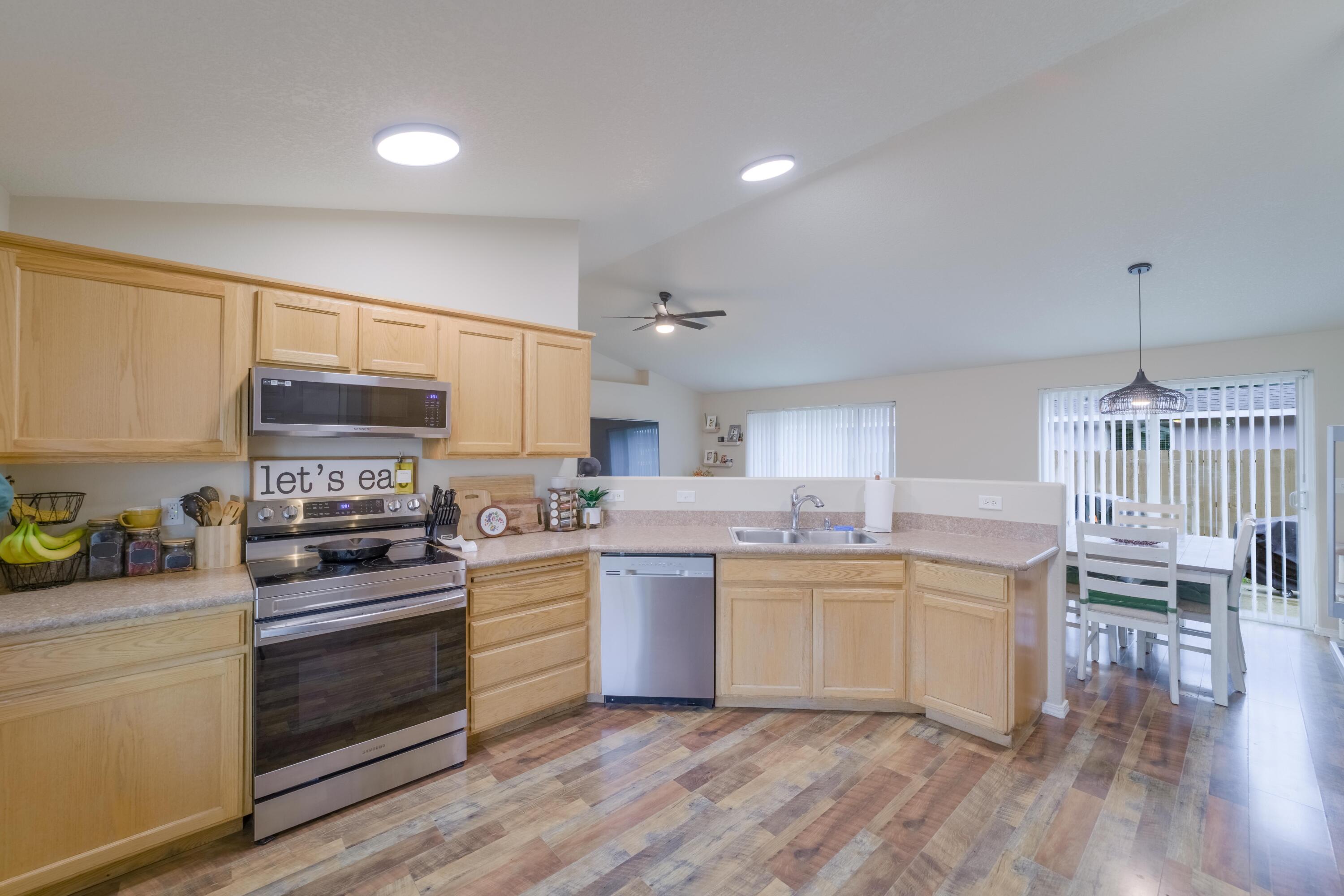 Deer Ridge - Residential