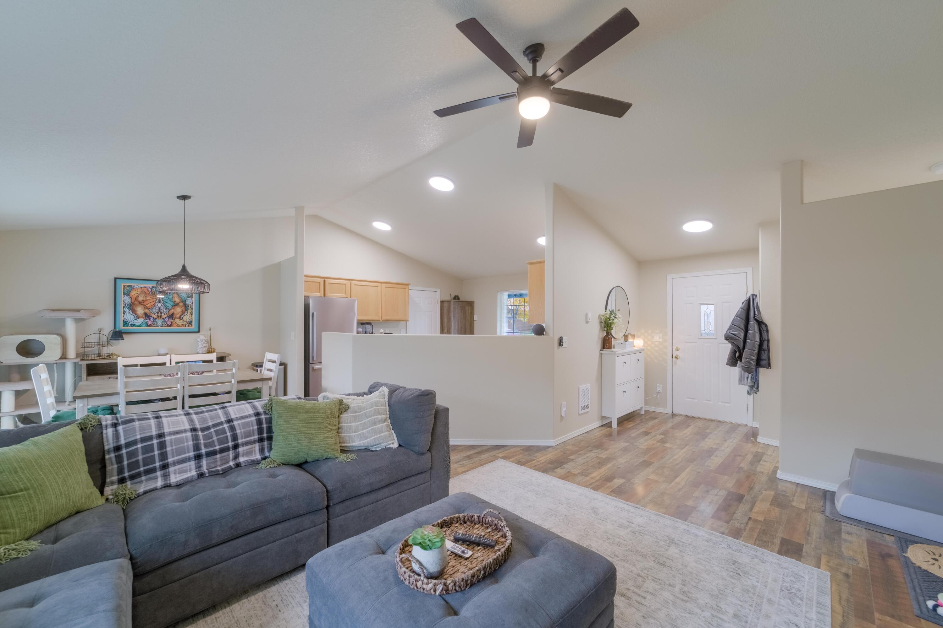 Deer Ridge - Residential