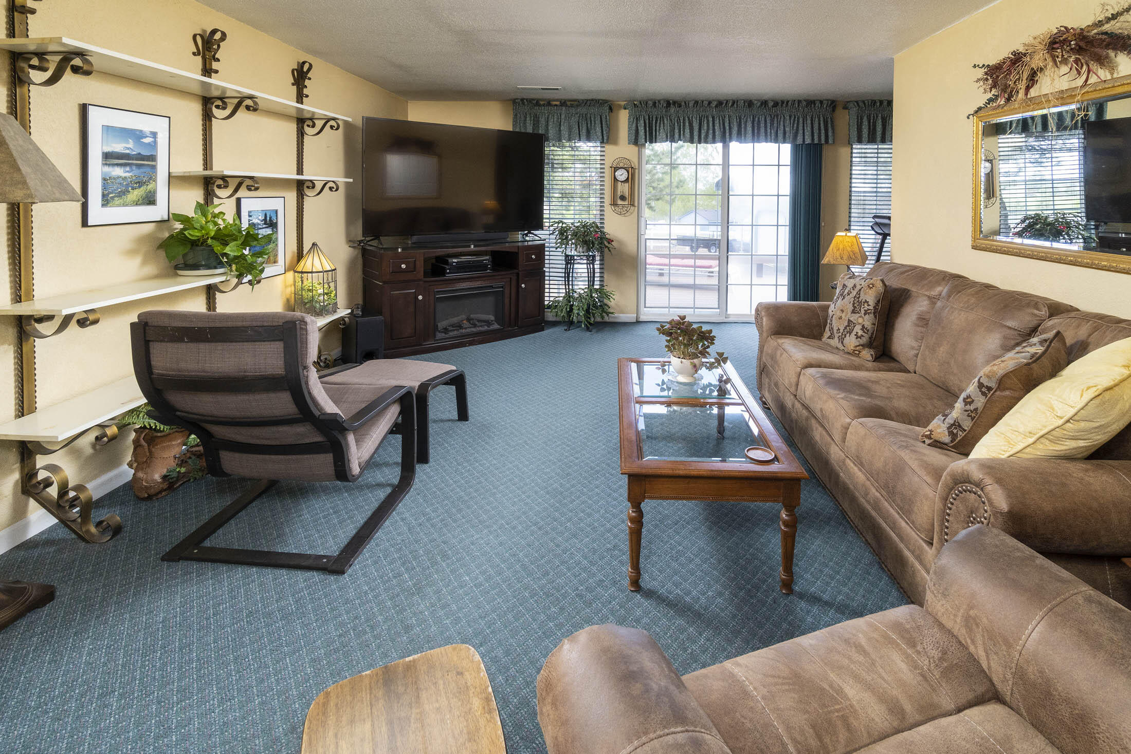 Dobbin Acres - Residential
