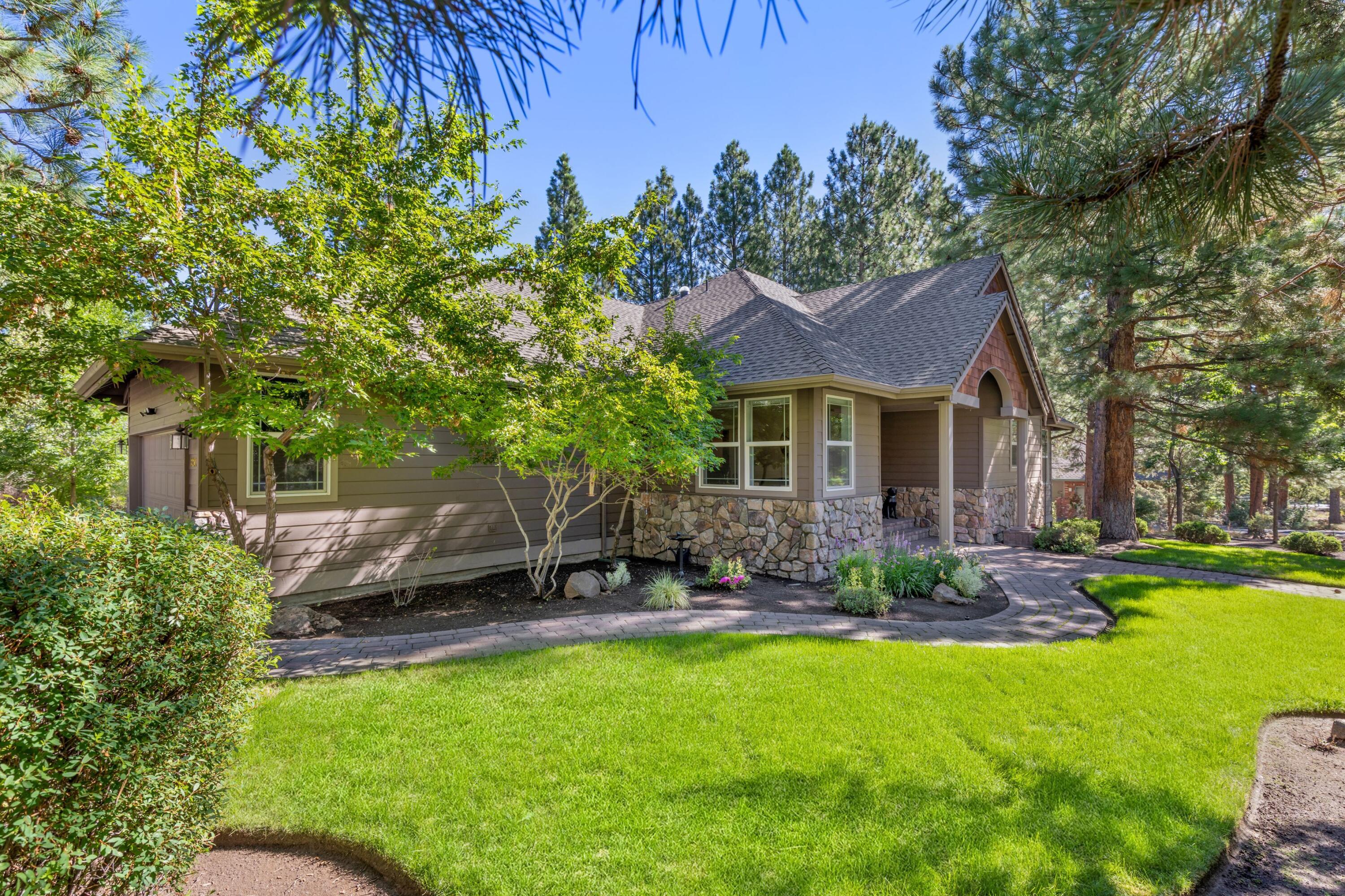 Awbrey Glen - Residential
