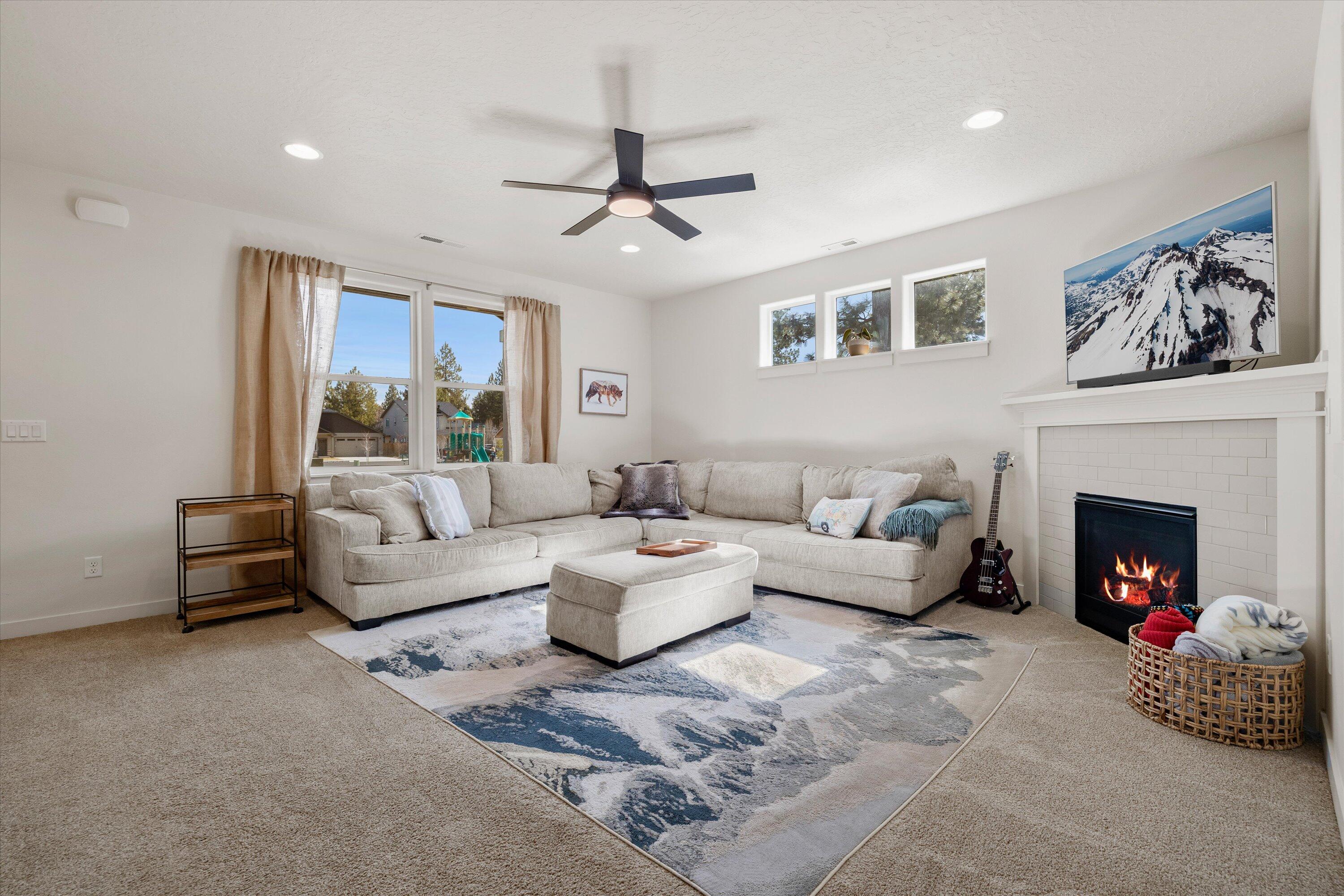 Mckenzie Meadow Vill - Residential
