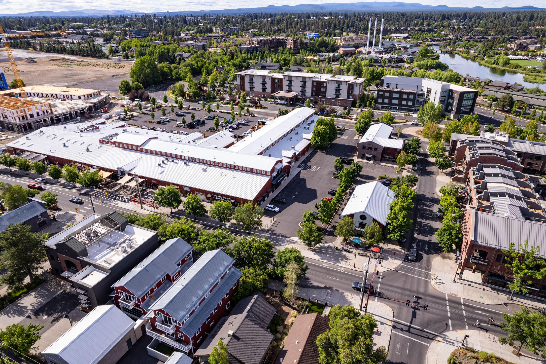 Deschutes - Commercial Sale