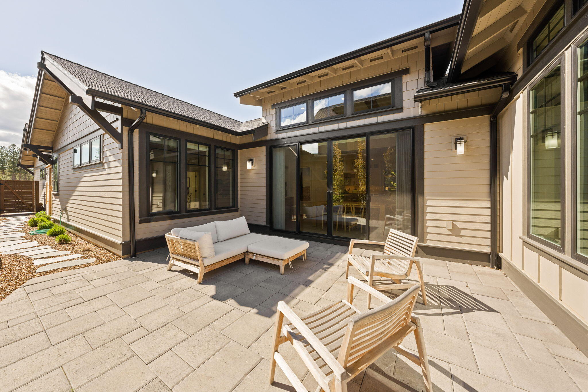 Discovery West Phase 4 - Residential