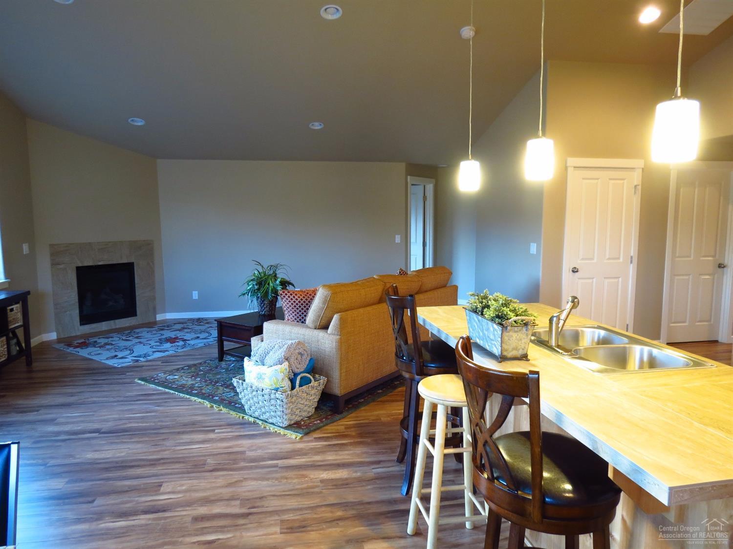 Antler Point - Residential