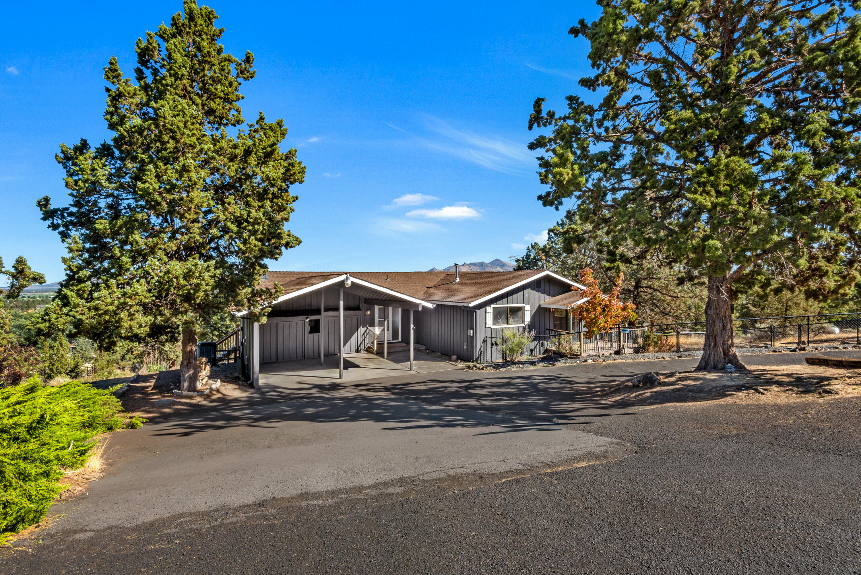 Cinder Butte Est - Residential