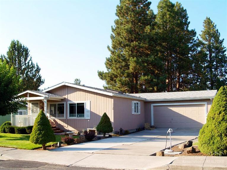 Welcome to Sunnybrook! Enjoy a unique country setting along the Larkspur Trail and a seasonal stream. Built in 1995 with an attached, finished 2-car garage, this home shows like a model. Vaulted ceilings, newer flooring, and meticulous pride in ownership enhance the cheery personality. Delightful kitchen features island with seating, maple cabinets, and adjacent utility room. Access to multiple patios invite you to enjoy the great outdoors! This is truly not one to be missed!