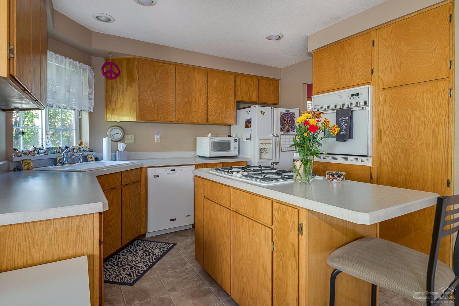 Deer Pointe Village - Residential