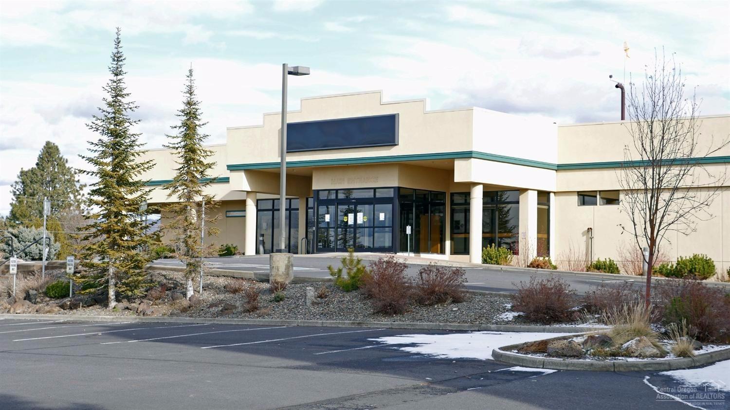 Pioneer Heights - Commercial Sale