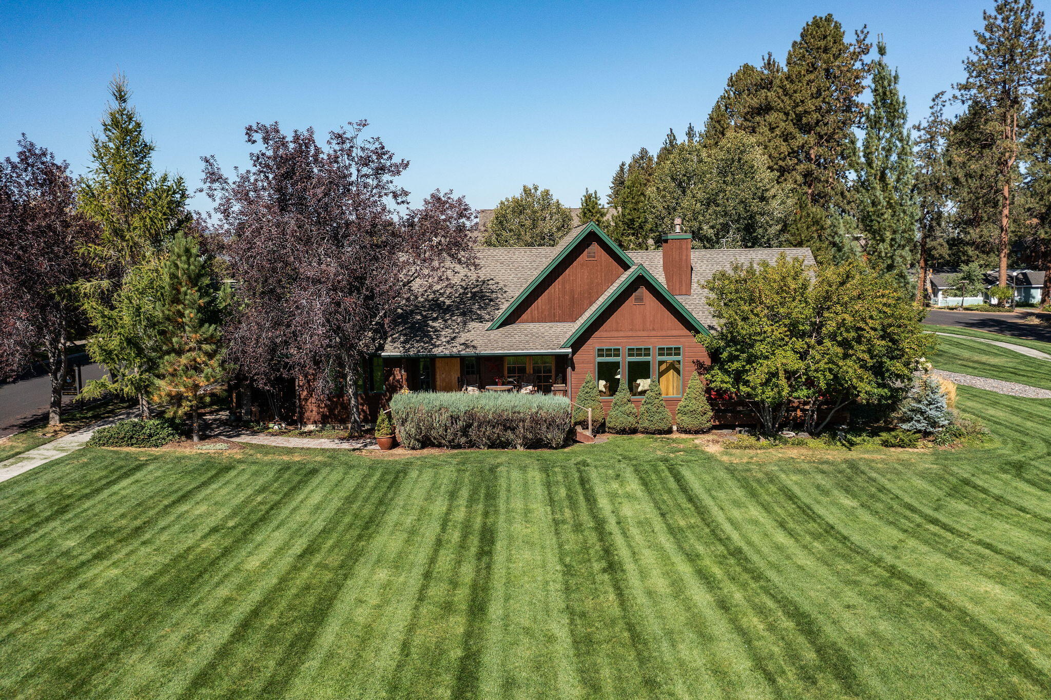 Pine Meadow Vill - Residential