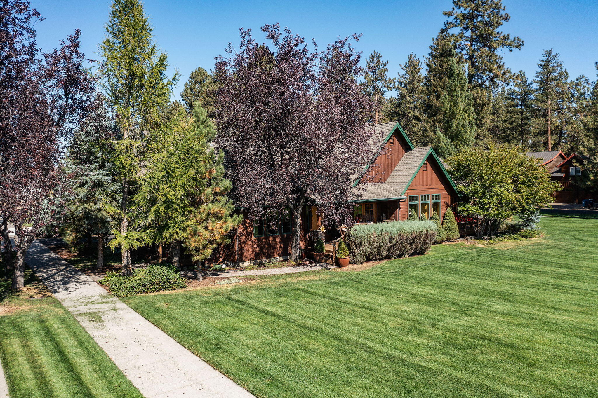 Pine Meadow Vill - Residential