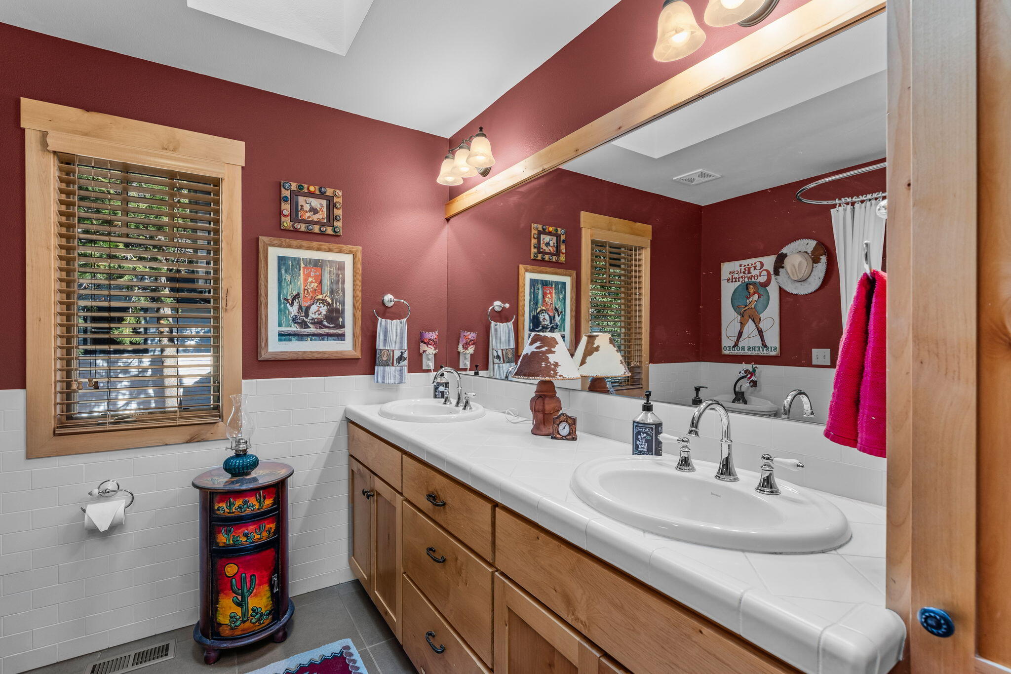 Pine Meadow Vill - Residential