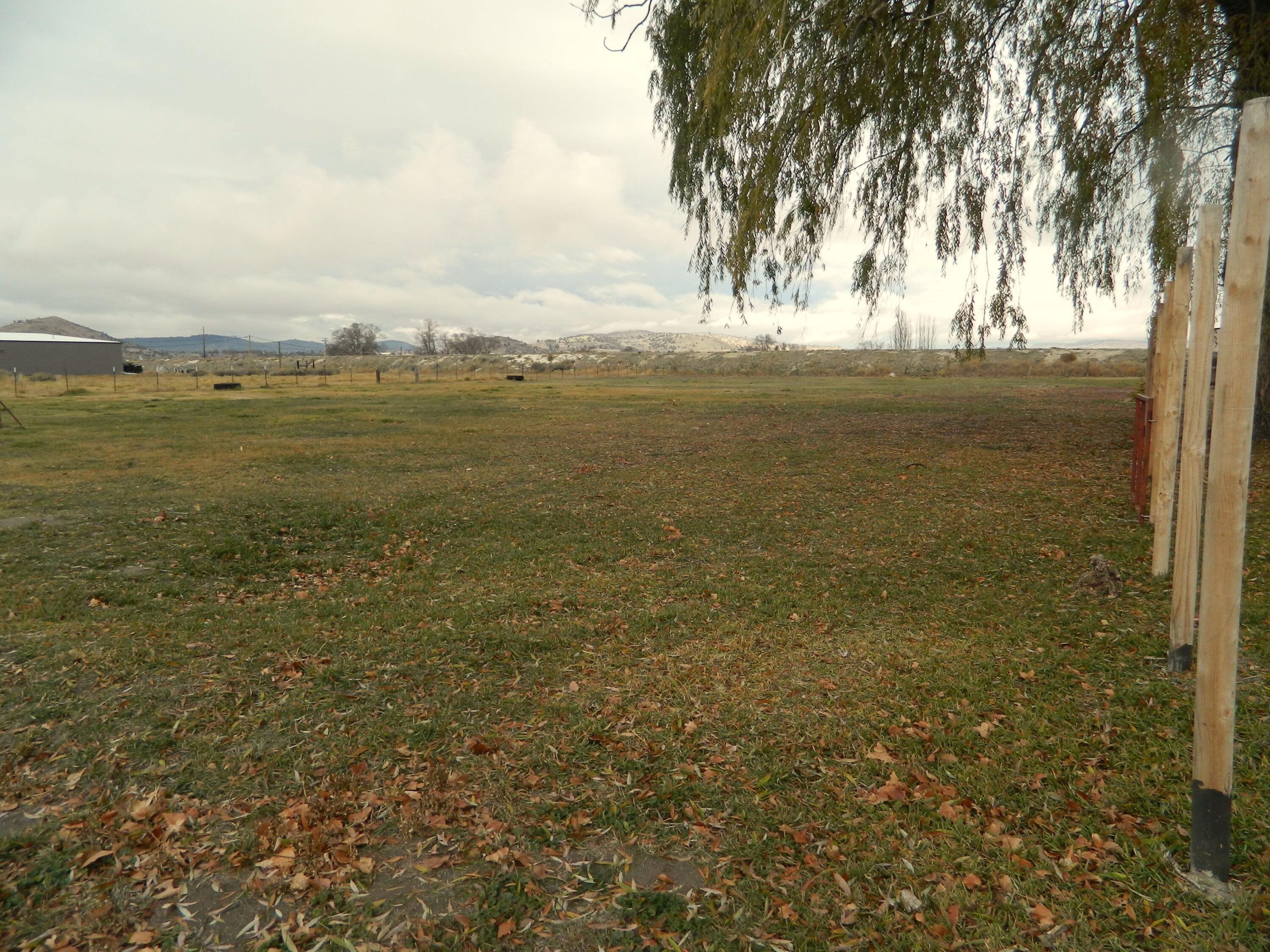 Russell Acres - Residential