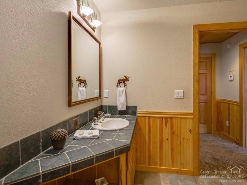 Fairway Point Villag - Residential