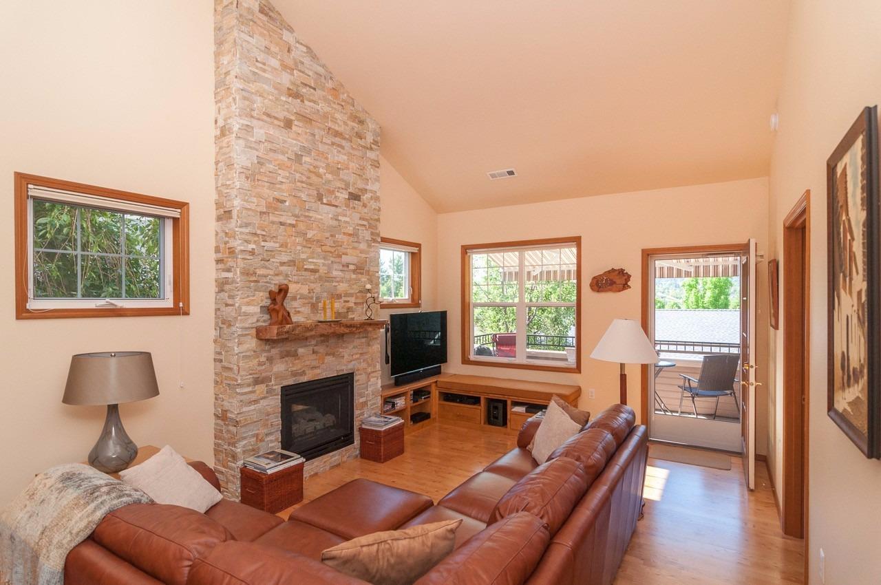 Mountain Meadows - Residential