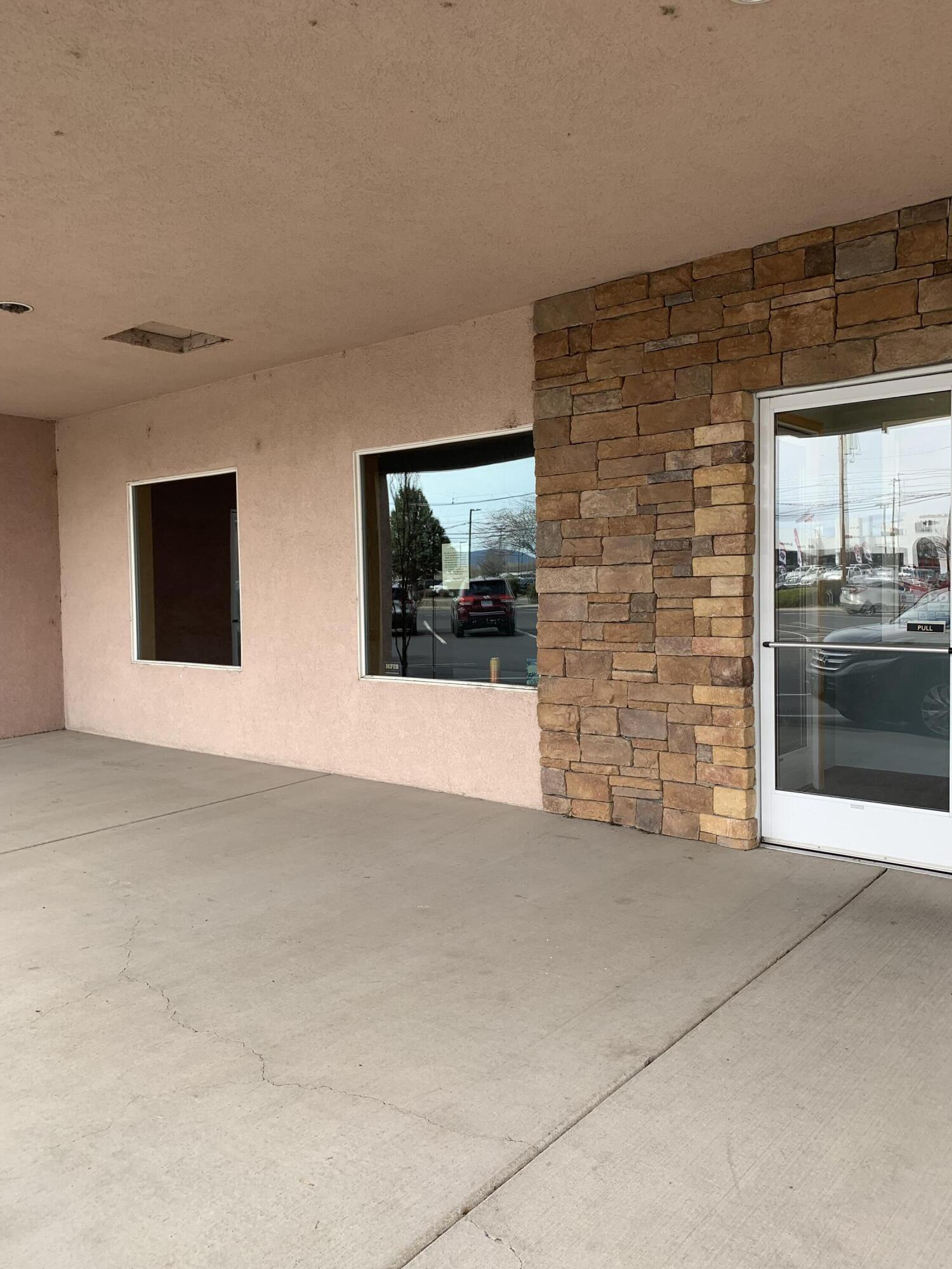 Westwind VIllage ground level retail/office space available for rent @ $1975/mo. Has kitchen, reception area, ADA bath, 2 offices or conference area. Was last leased as an insurance office. Gas heat. Separate meters. Water, sewer and garbage included in rent. Excellent paved parking and visibility.