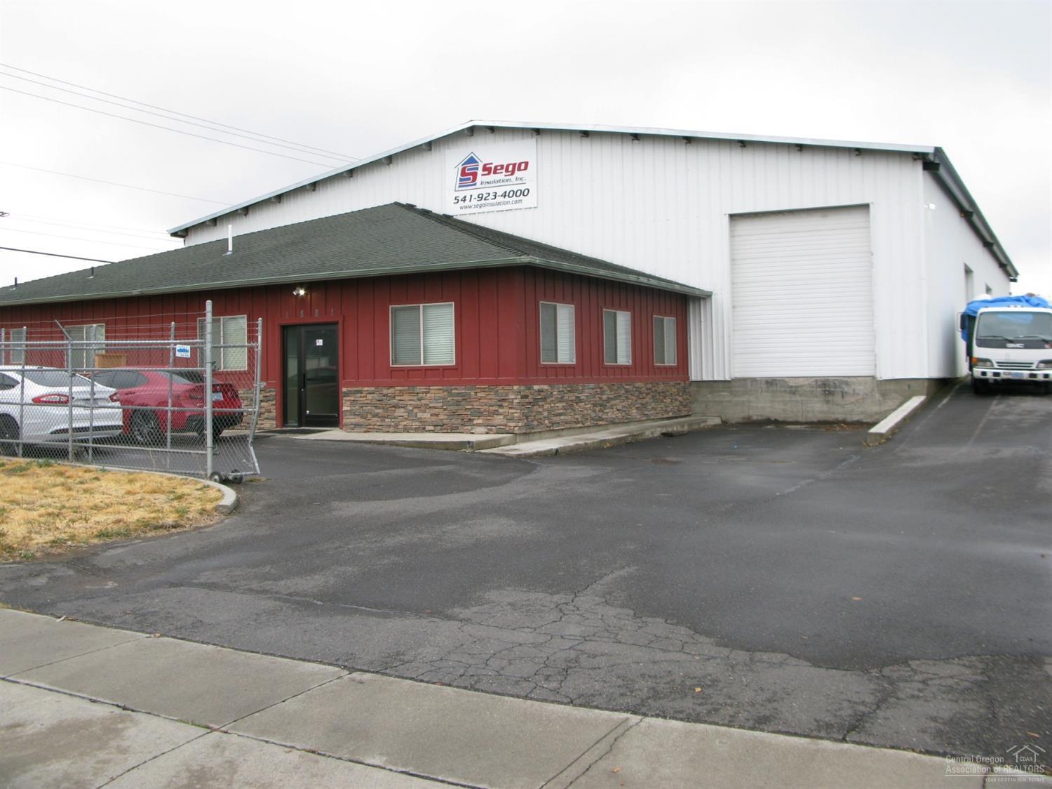 Airport Ind Pk West - Commercial Sale