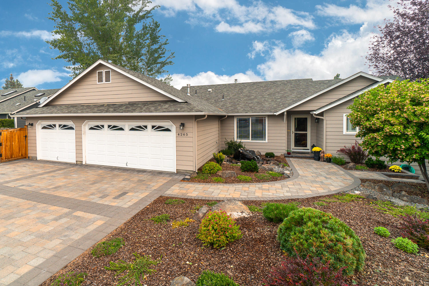 Greens At Redmond - Residential