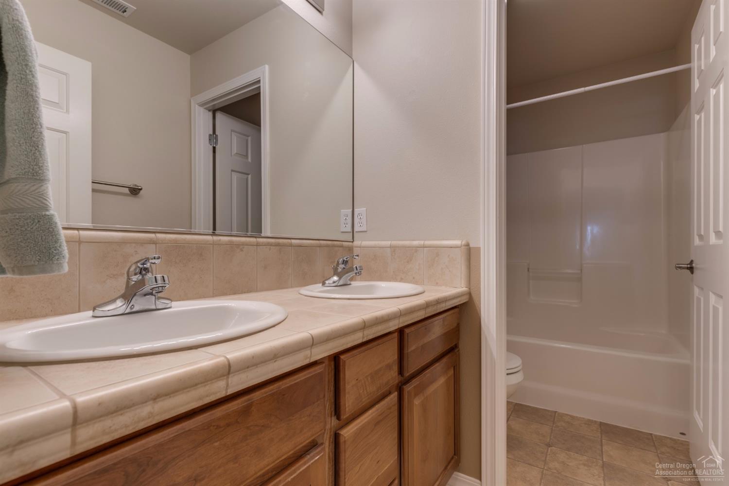 River Canyon Estates - Residential