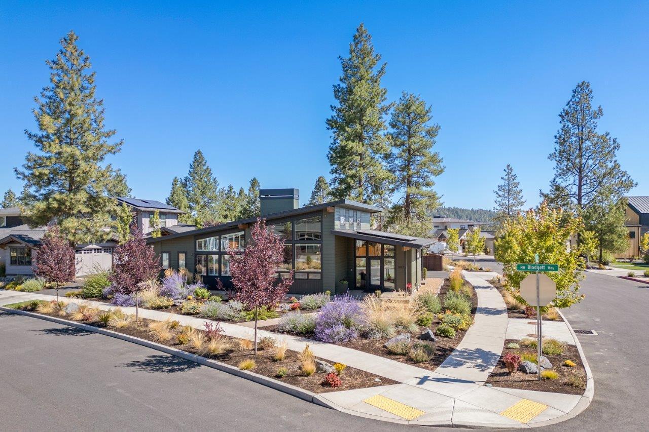Discovery West Phase 2 - Residential