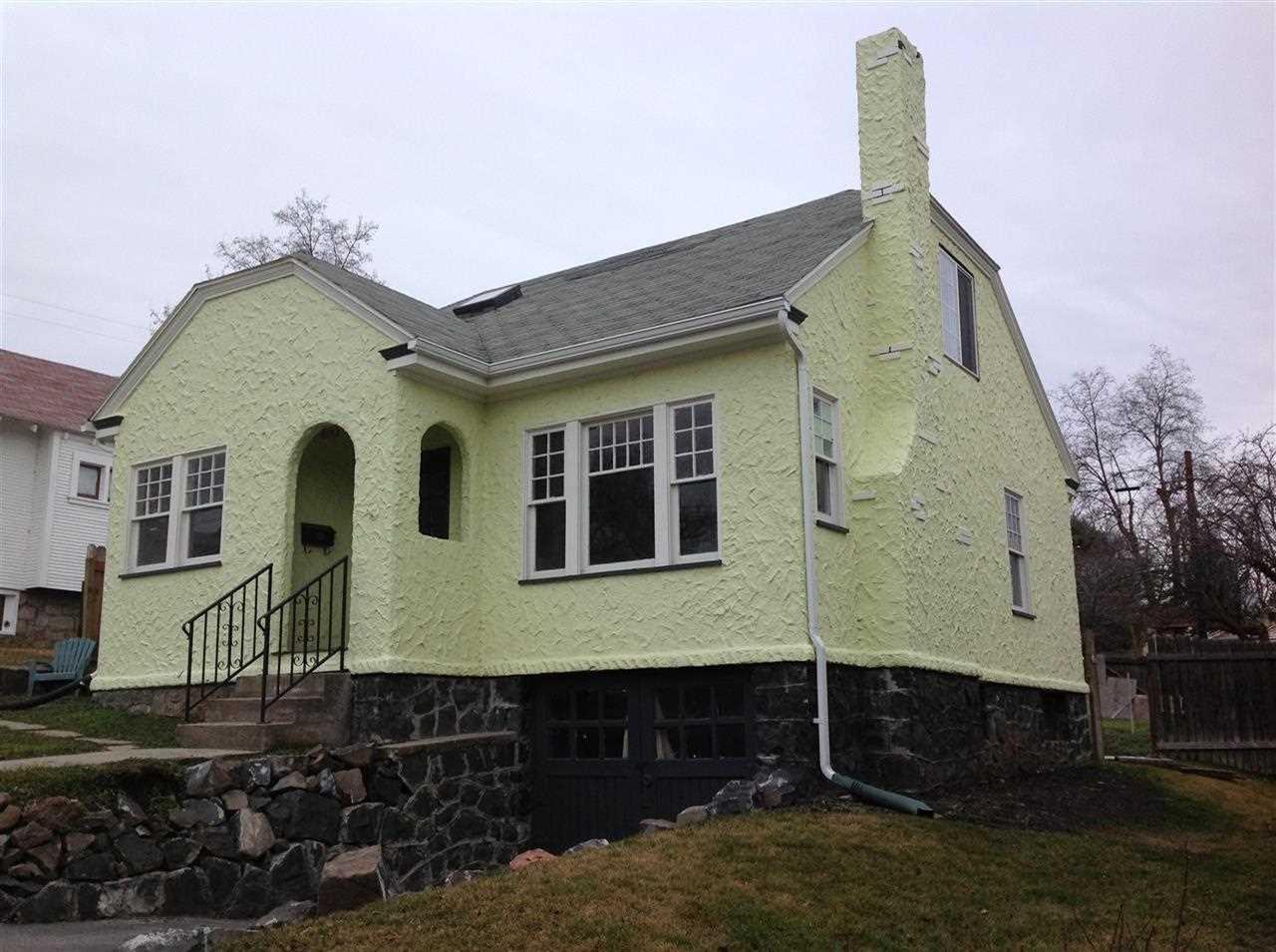 Cute Home With 2 Could Be 3 Bedrooms.Room Upstairs Has Been Finished And Has A Closet.Home Has A Basement With Storage Space And A New Heater.Yard Is Fenced.Some Remodeling Has Been Done.Home Is Not Available On Saturday By Seller Request
