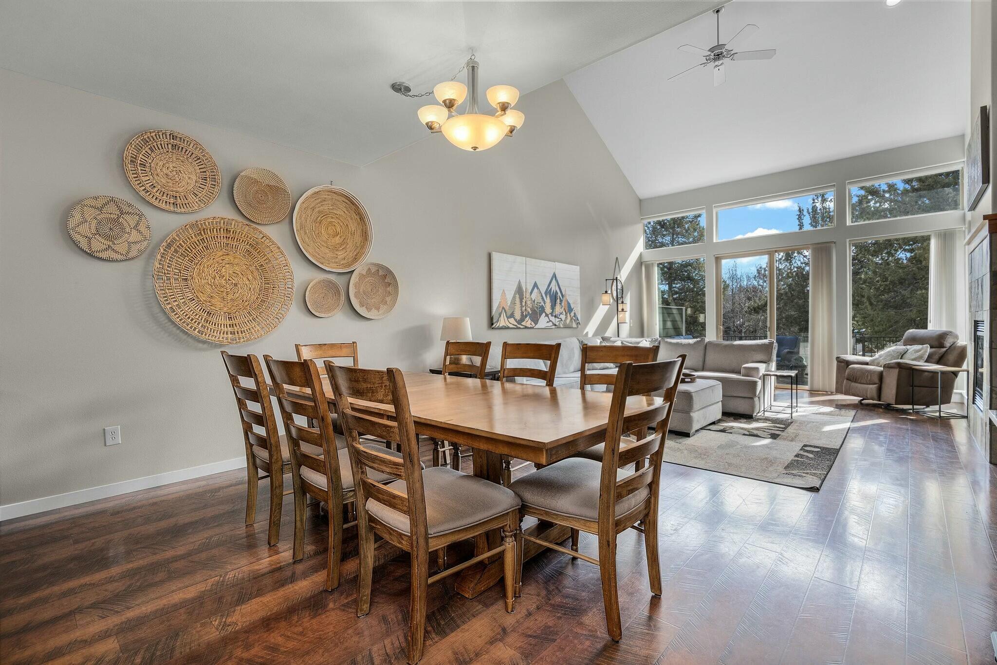 Eagle Crest - Residential