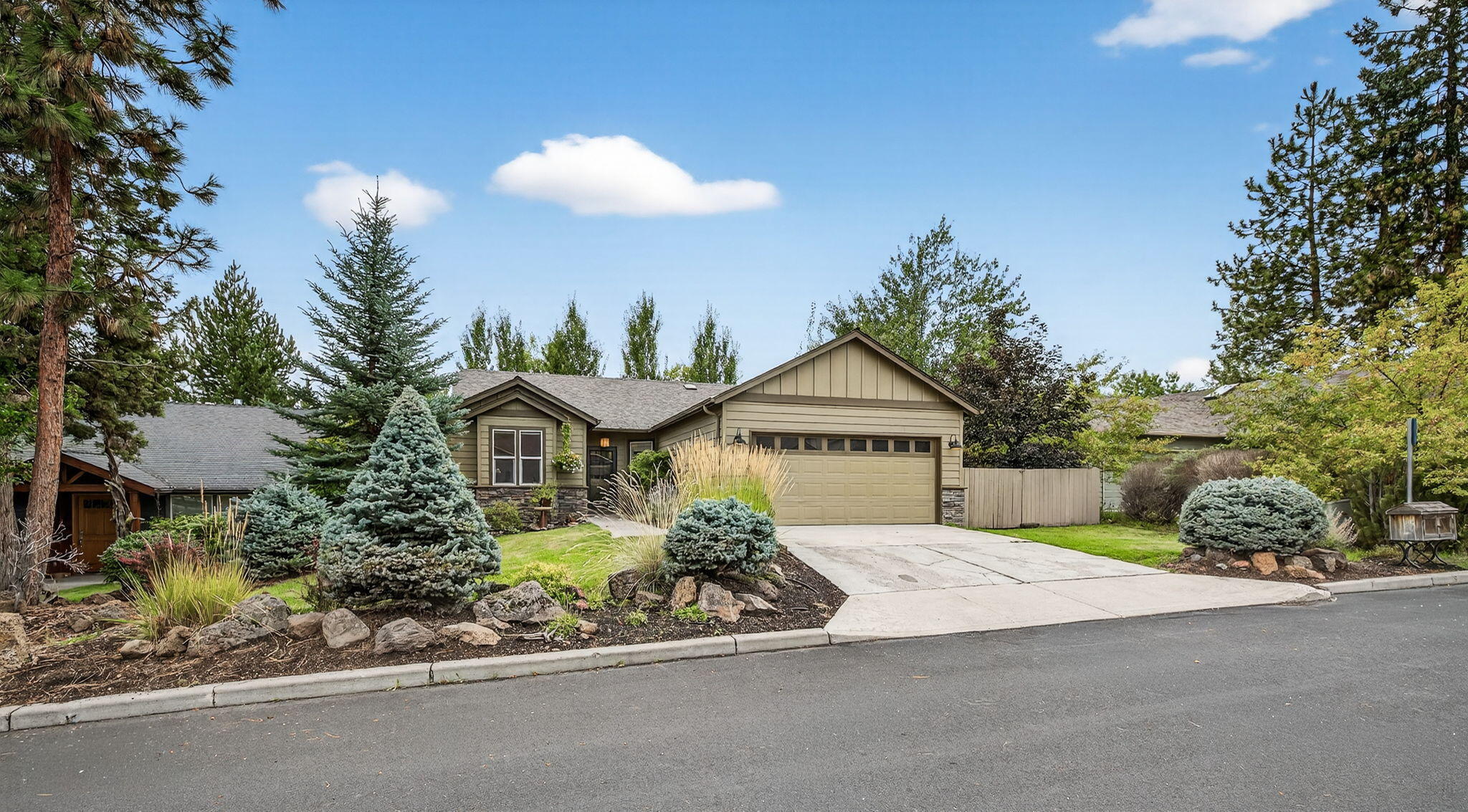 River Rim - Residential