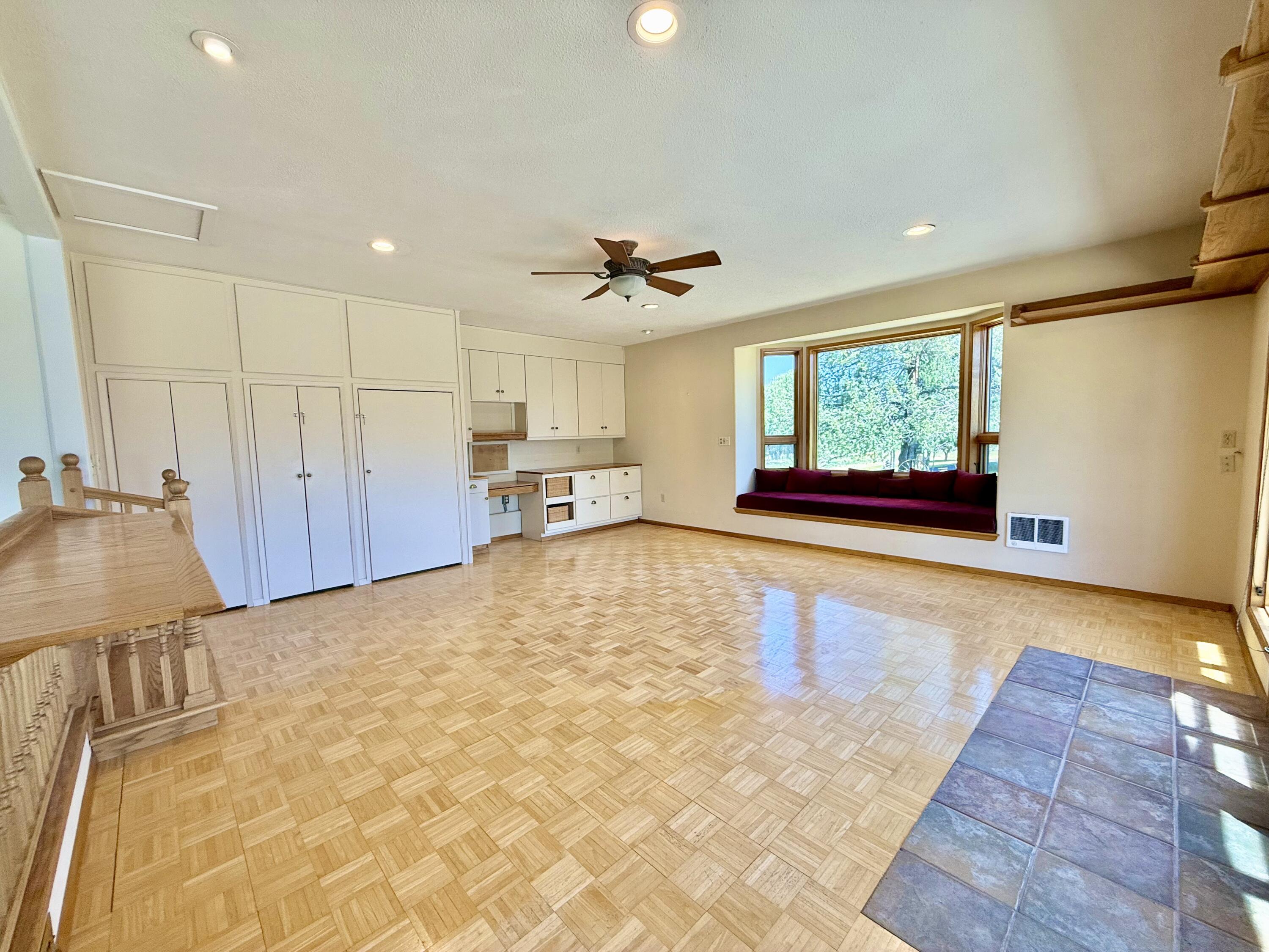 West Hills - Residential