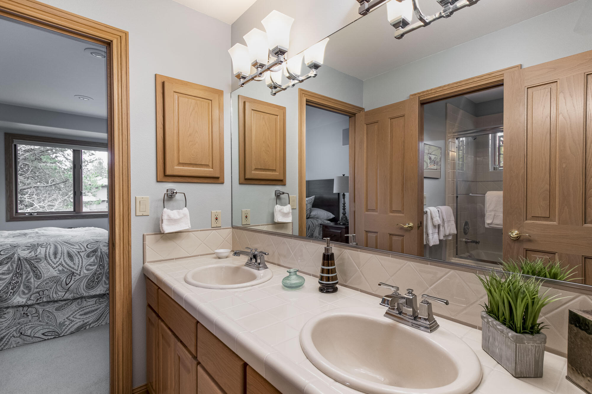 Fairway Point Villag - Residential