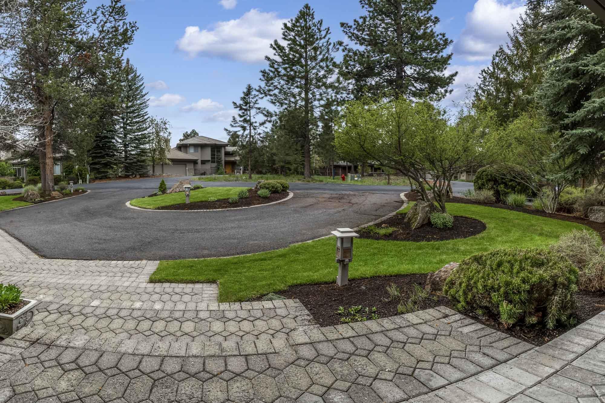 Fairway Point Villag - Residential
