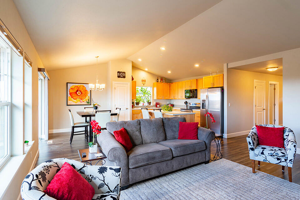 Brooktree - Residential