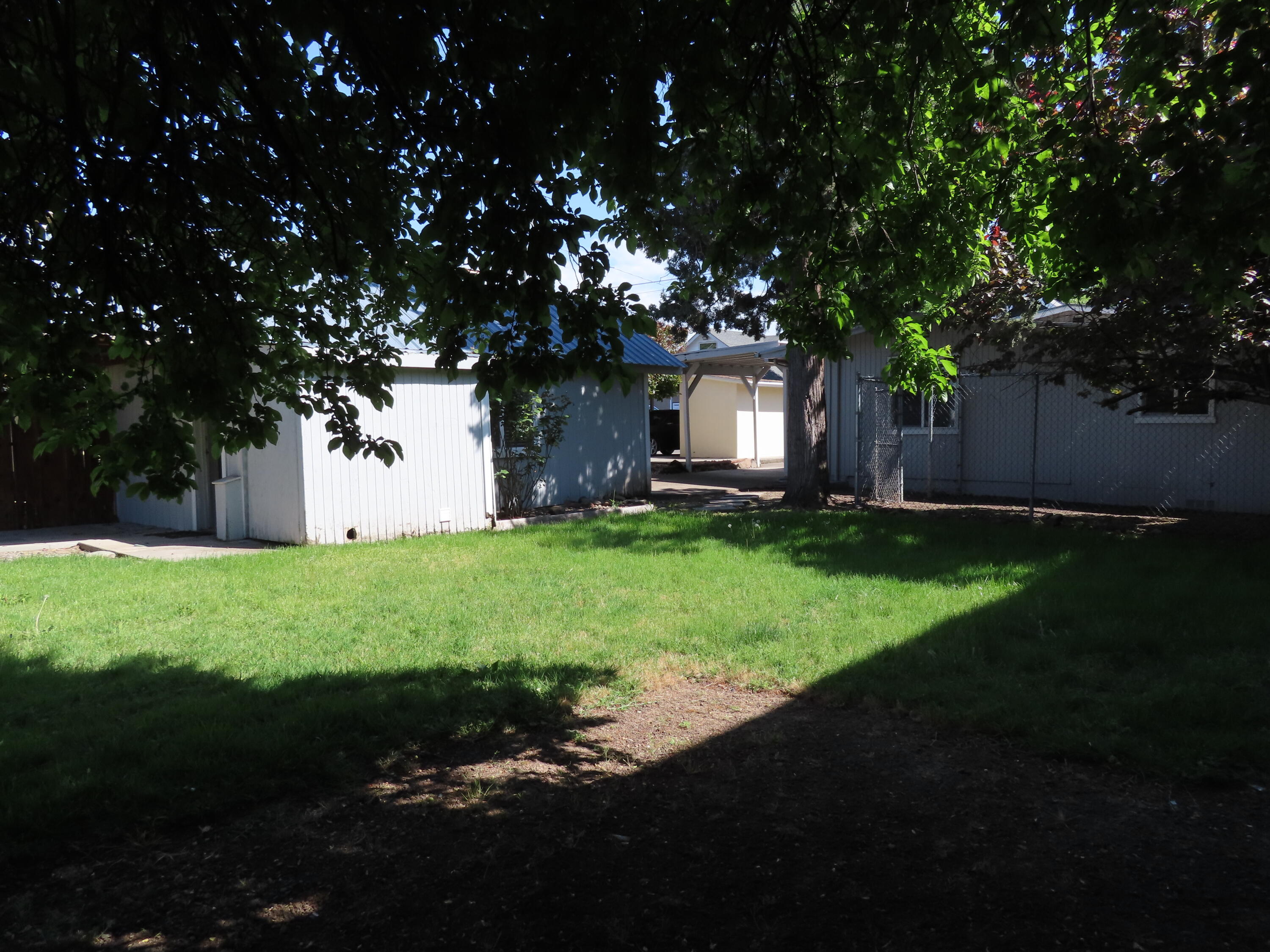 Sunrise Home Park - Residential