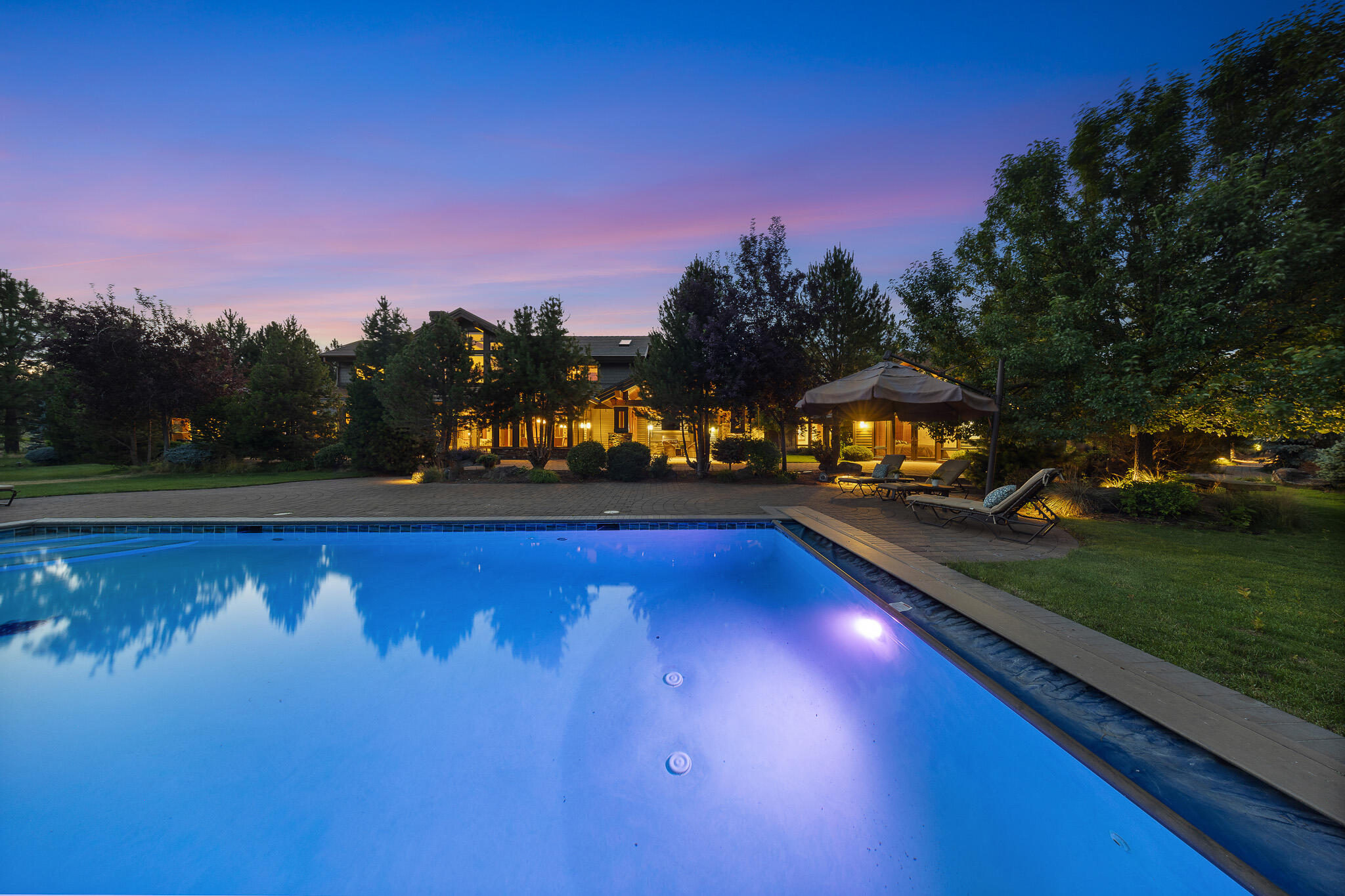 The Highlands at Broken Top - Residential