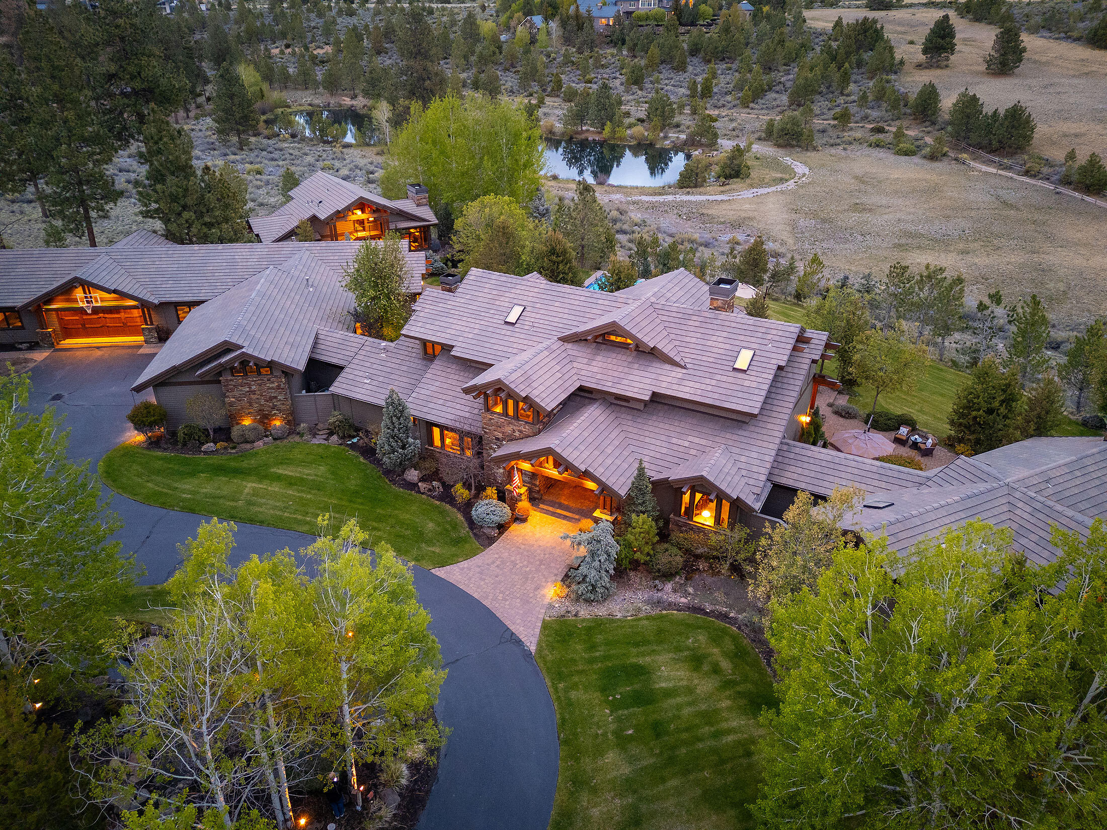 The Highlands at Broken Top - Residential