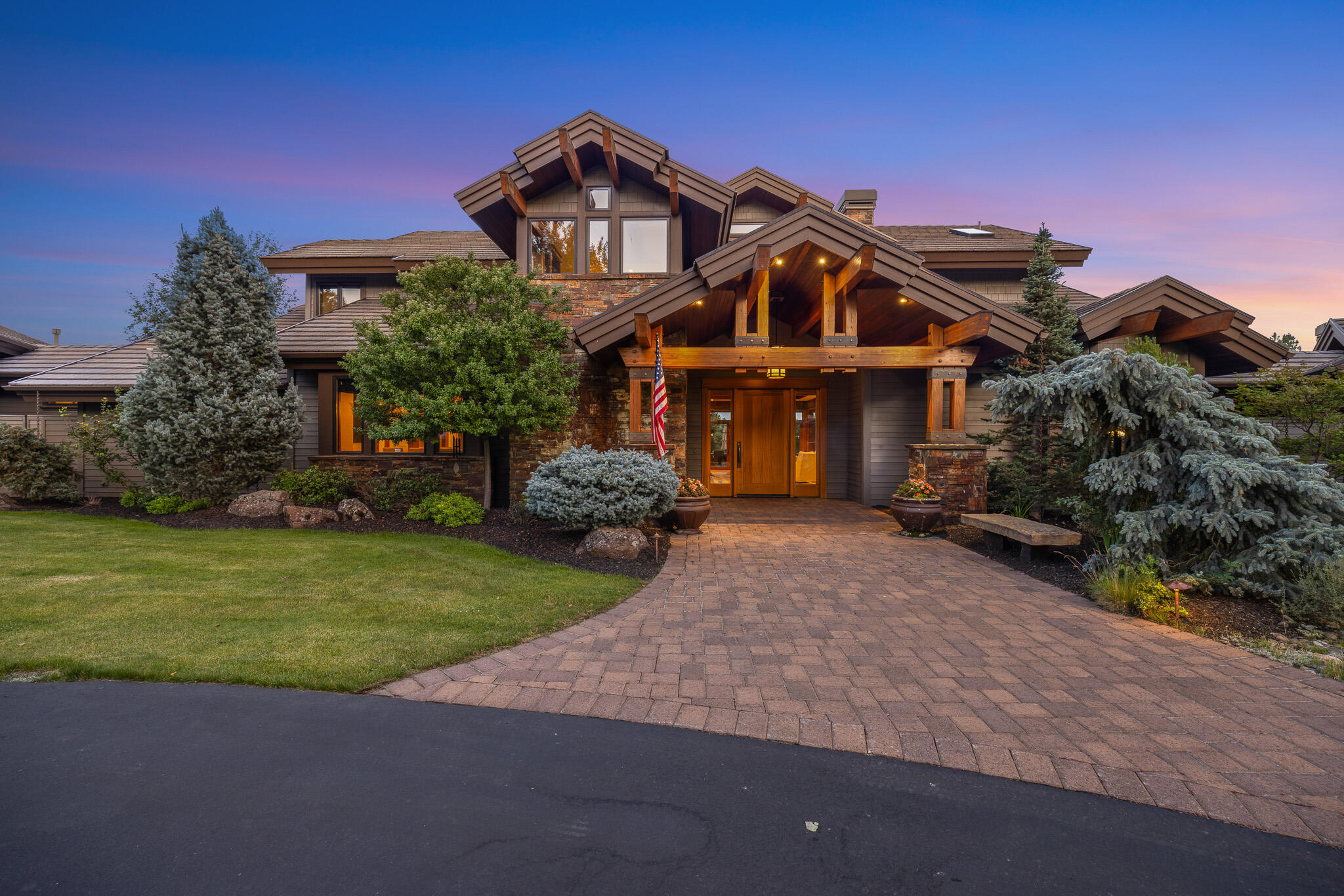 The Highlands at Broken Top - Residential
