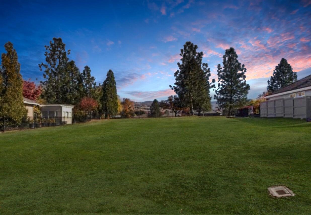 One of the last available lots on the Rogue Valley Country Club! Build your dream home overlooking the 6th Fairway. Nicely sized lot in an area of very nice homes. Close to everything, shopping, restaurants, wineries, the hospital, and of course the RVCC! What more could anyone want? Listing agent is related to seller.