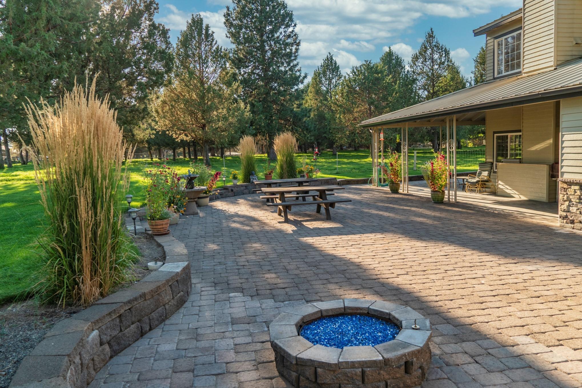 Horseshoe Acres - Residential